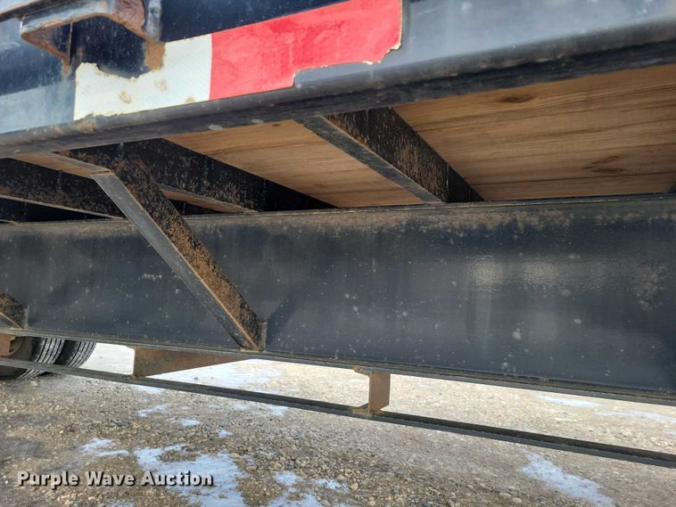 image for item EA2786 2009 PJ equipment trailer