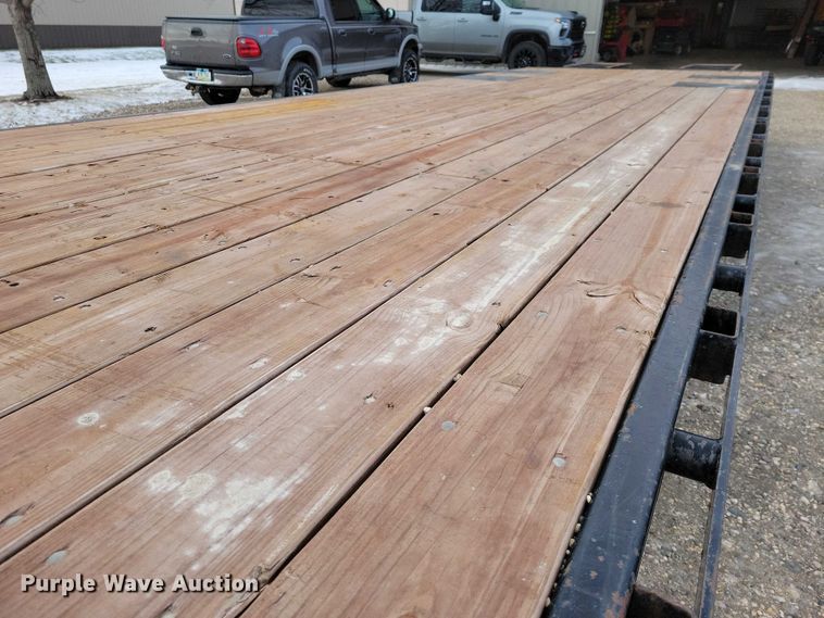 image for item EA2786 2009 PJ equipment trailer