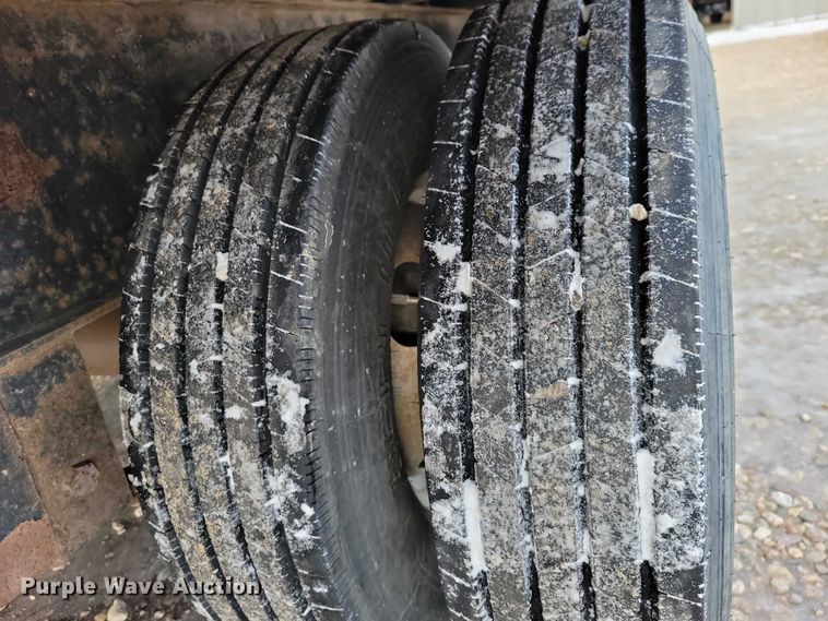 image for item EA2786 2009 PJ equipment trailer