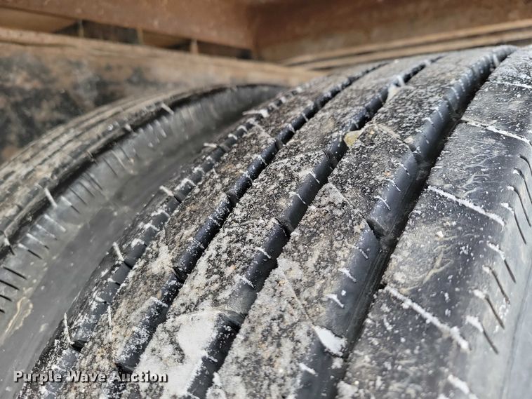 image for item EA2786 2009 PJ equipment trailer