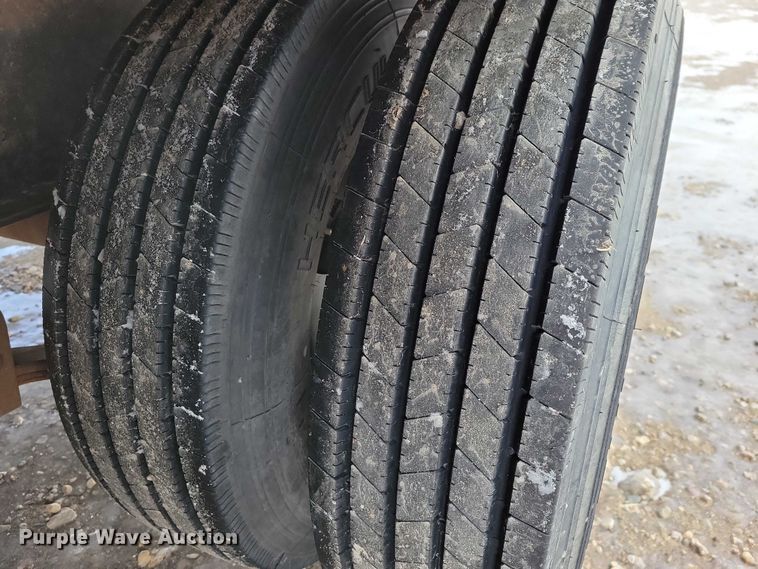 image for item EA2786 2009 PJ equipment trailer