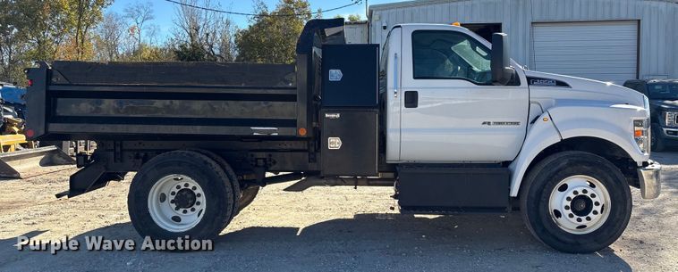 image for item EA7140 2019 Ford F650 Super Duty dump truck