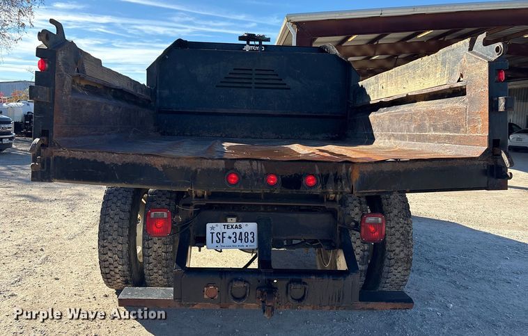 image for item EA7140 2019 Ford F650 Super Duty dump truck