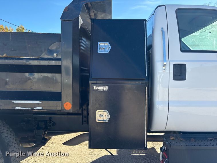 image for item EA7140 2019 Ford F650 Super Duty dump truck