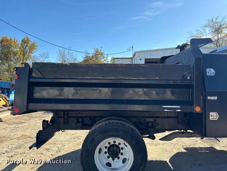 image for item EA7140 2019 Ford F650 Super Duty dump truck