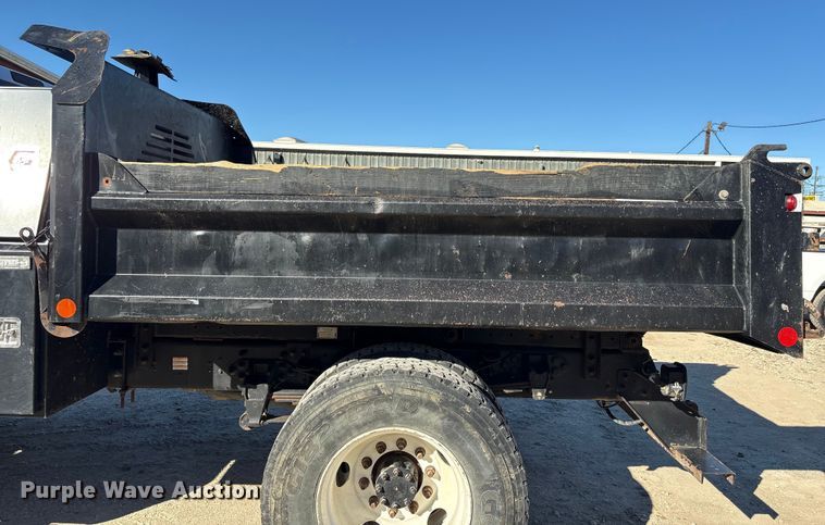 image for item EA7140 2019 Ford F650 Super Duty dump truck