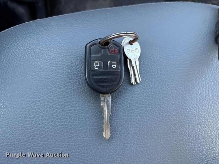 image for item EA7140 2019 Ford F650 Super Duty dump truck