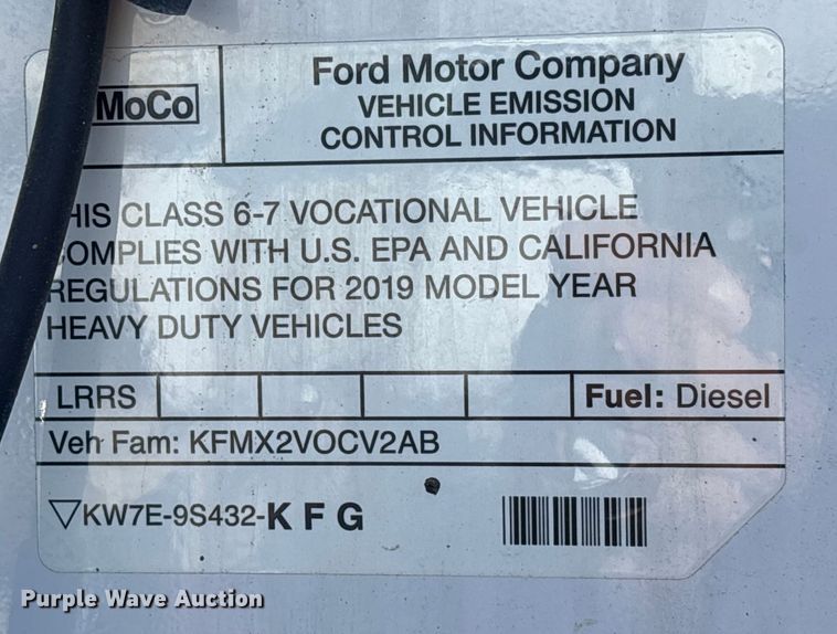 image for item EA7140 2019 Ford F650 Super Duty dump truck