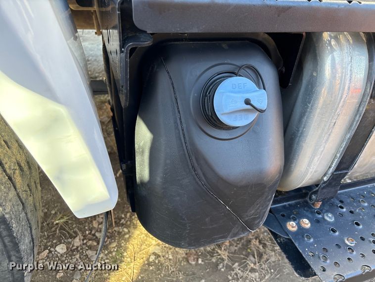 image for item EA7140 2019 Ford F650 Super Duty dump truck