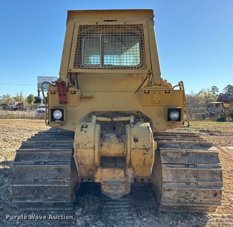 image for item EA7155 1985 Caterpillar D7G dozer