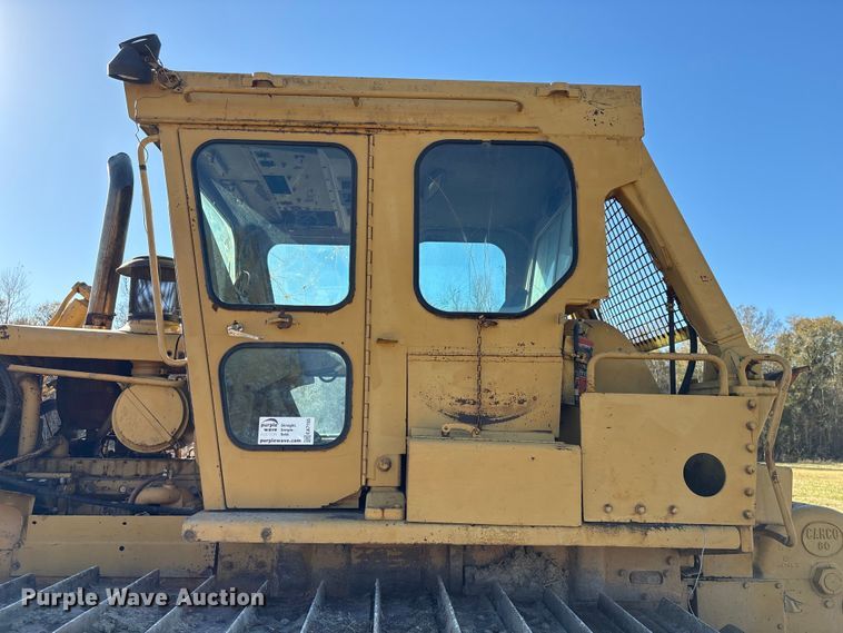 image for item EA7155 1985 Caterpillar D7G dozer