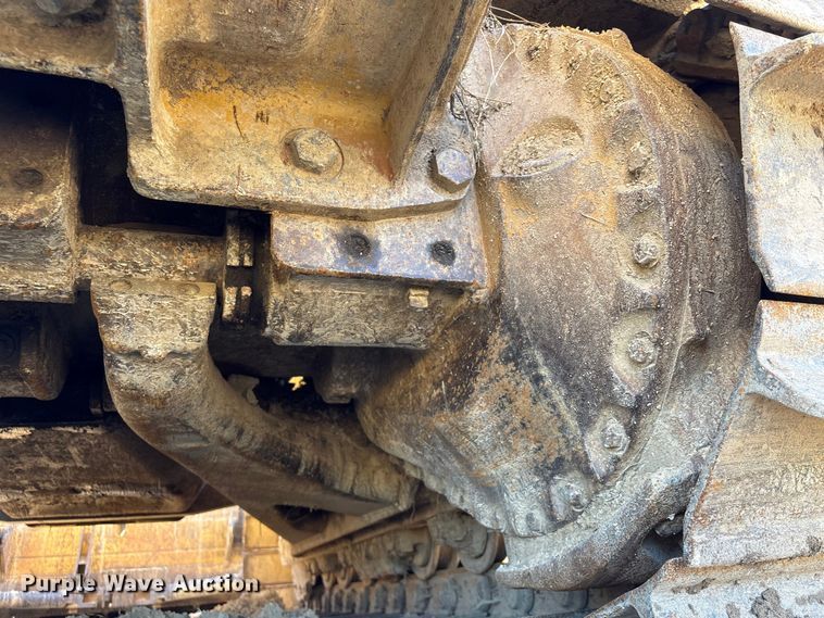 image for item EA7155 1985 Caterpillar D7G dozer