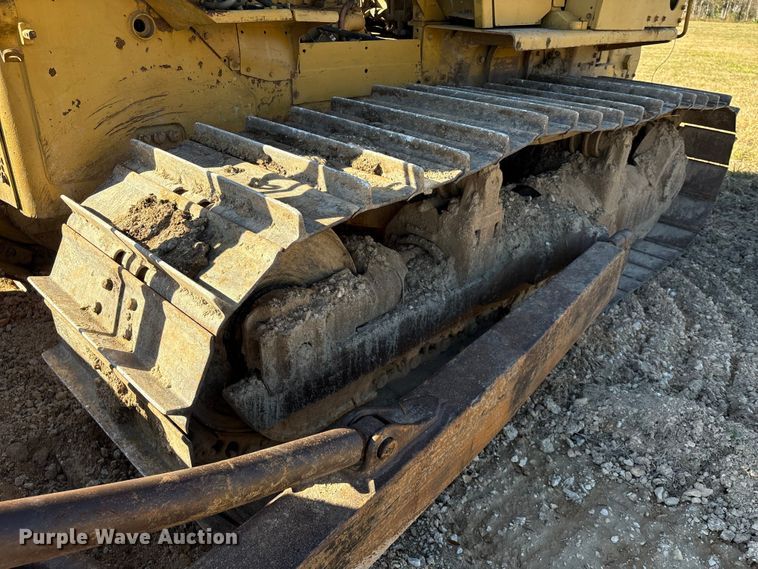 image for item EA7155 1985 Caterpillar D7G dozer