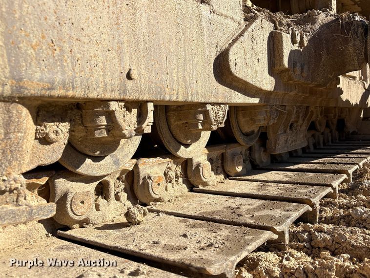 image for item EA7155 1985 Caterpillar D7G dozer