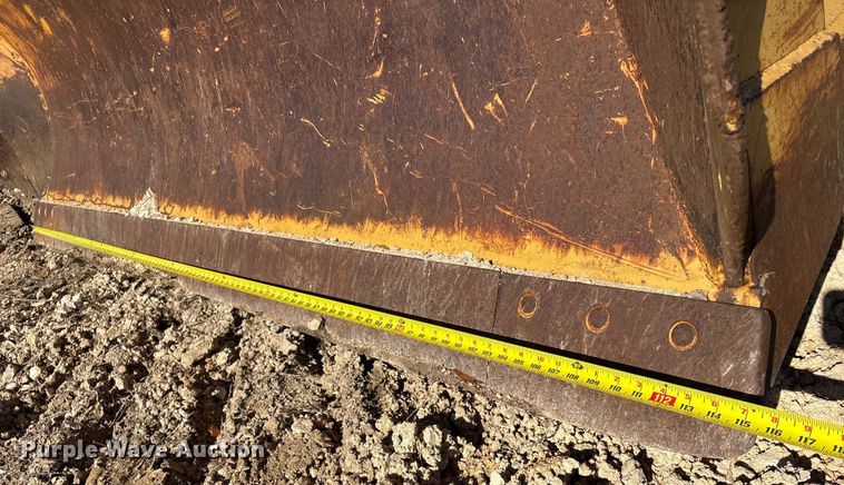 image for item EA7156 Caterpillar D6B 