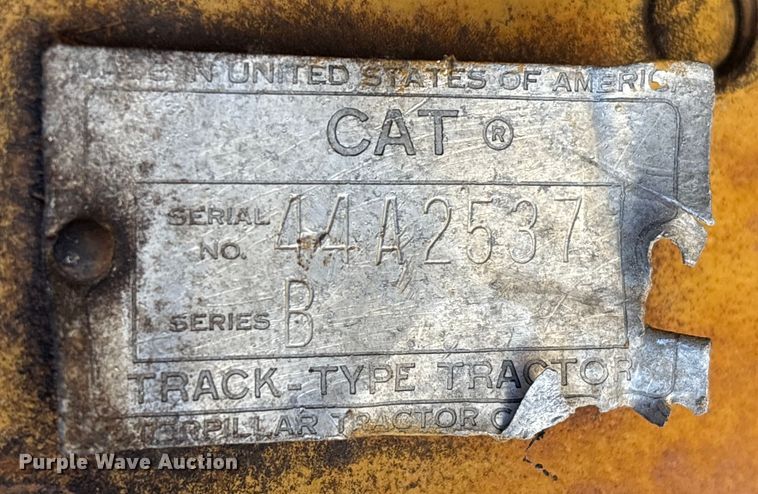 image for item EA7156 Caterpillar D6B 