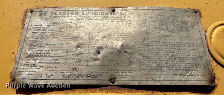 image for item EA7156 Caterpillar D6B 