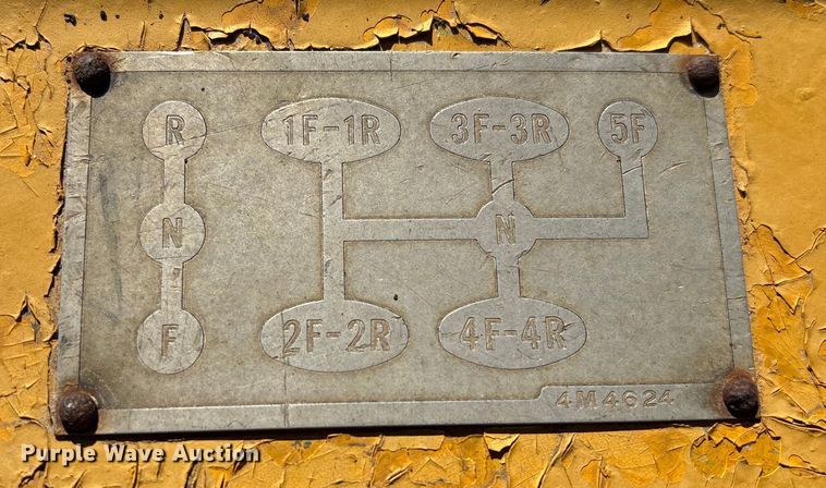 image for item EA7156 Caterpillar D6B 