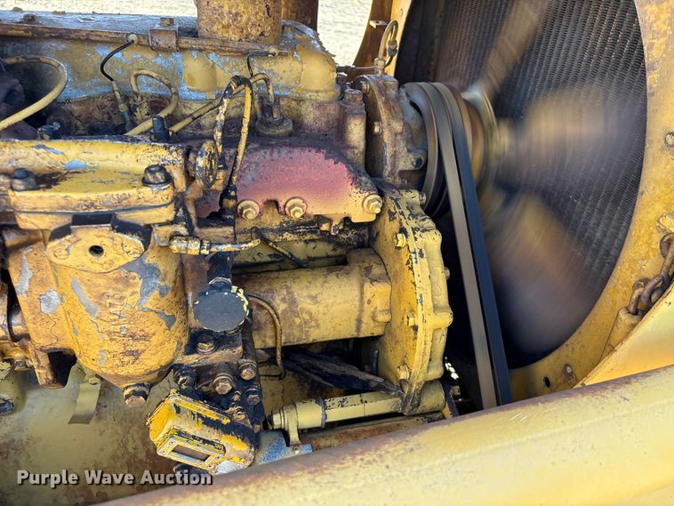 image for item EA7156 Caterpillar D6B 