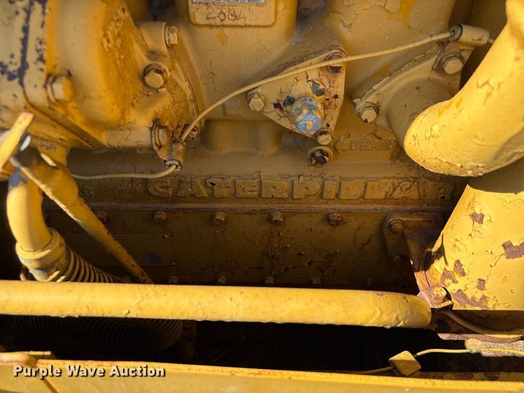 image for item EA7156 Caterpillar D6B 