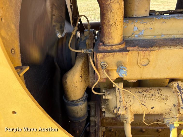 image for item EA7156 Caterpillar D6B 