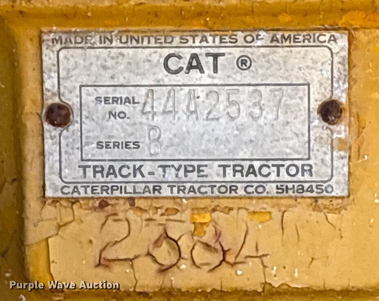 image for item EA7156 Caterpillar D6B 