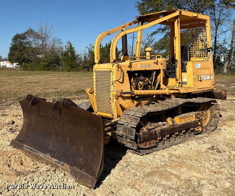 image for item EA7157 Dressta TD-8H dozer
