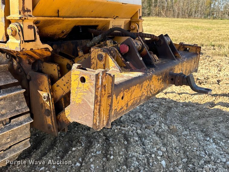 image for item EA7157 Dressta TD-8H dozer
