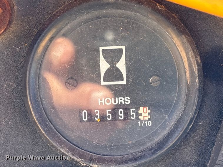 image for item EA7157 Dressta TD-8H dozer