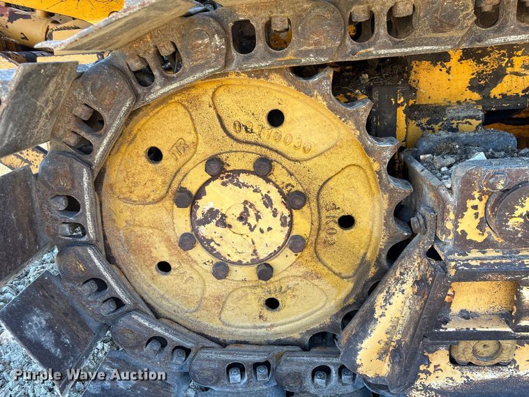 image for item EA7157 Dressta TD-8H dozer