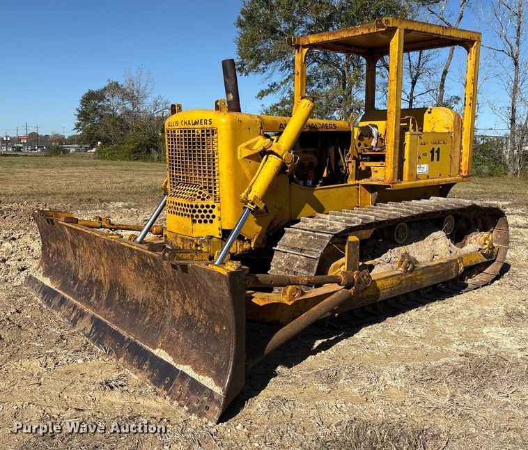 image for item EA7158 Allie Chalmers HD-11 Crawler Dozer