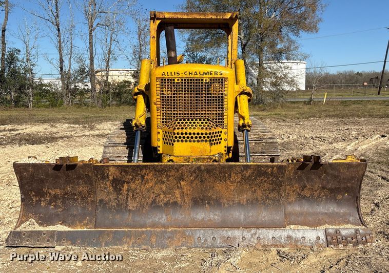 image for item EA7158 Allie Chalmers HD-11 Crawler Dozer