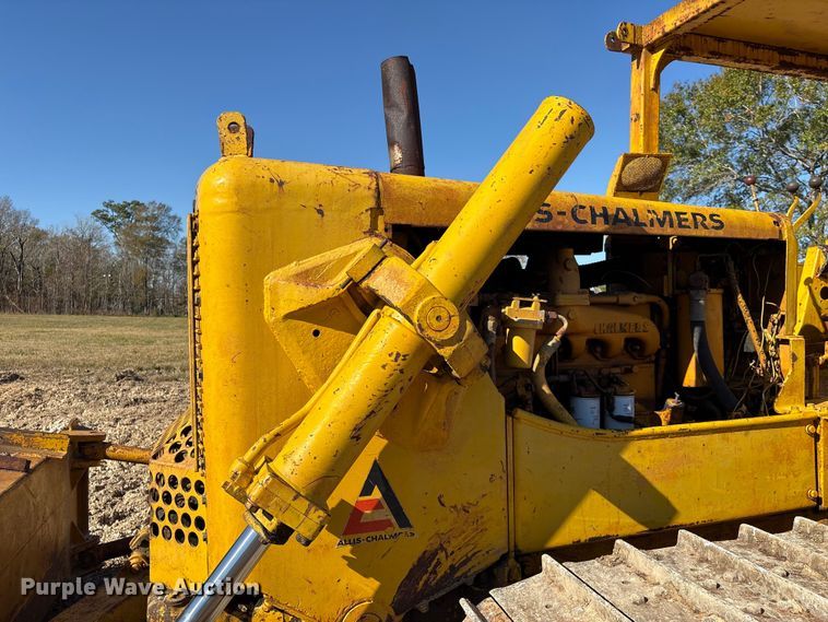 image for item EA7158 Allie Chalmers HD-11 Crawler Dozer