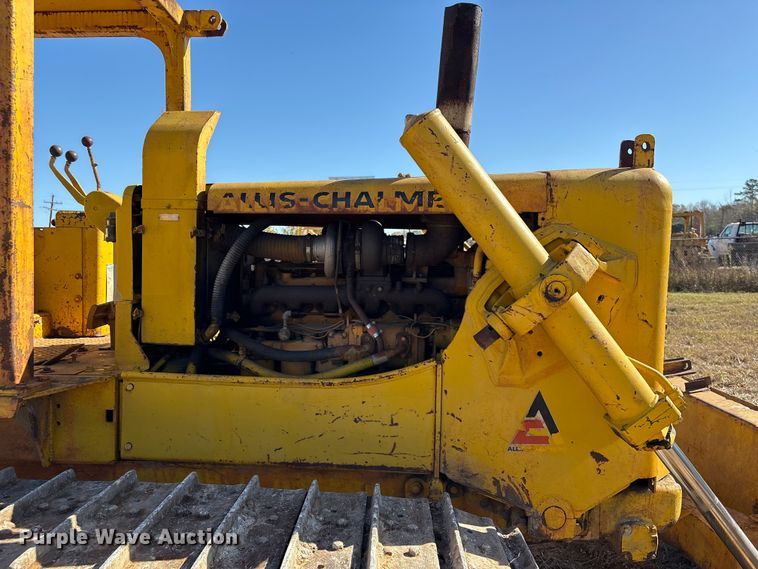 image for item EA7158 Allie Chalmers HD-11 Crawler Dozer