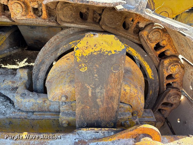 image for item EA7158 Allie Chalmers HD-11 Crawler Dozer