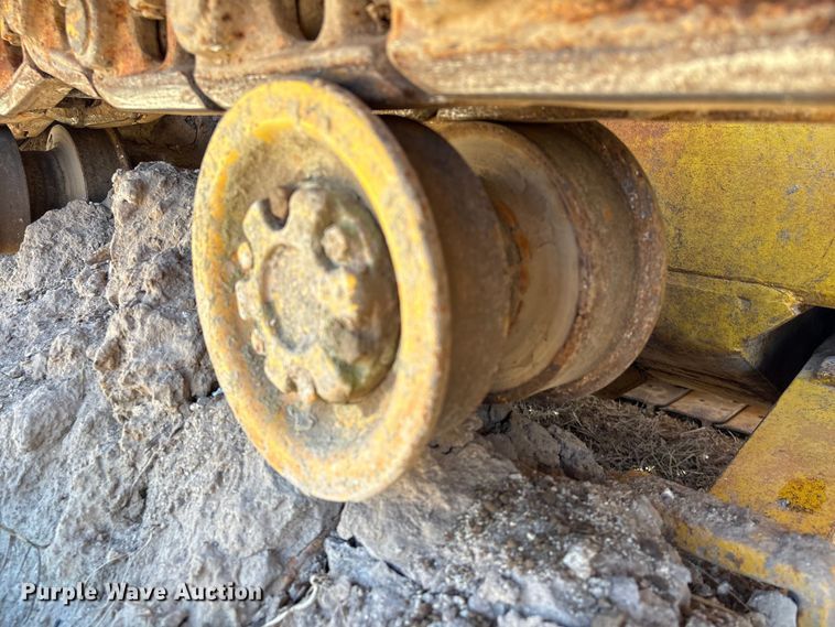 image for item EA7158 Allie Chalmers HD-11 Crawler Dozer