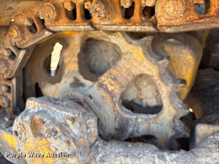 image for item EA7158 Allie Chalmers HD-11 Crawler Dozer