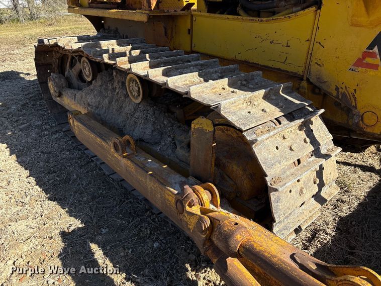image for item EA7158 Allie Chalmers HD-11 Crawler Dozer