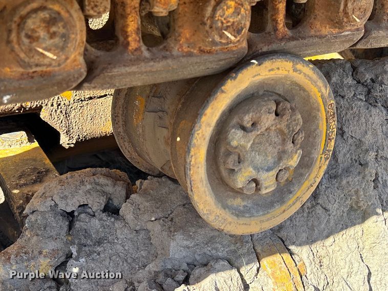 image for item EA7158 Allie Chalmers HD-11 Crawler Dozer