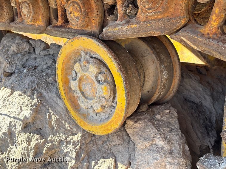 image for item EA7158 Allie Chalmers HD-11 Crawler Dozer