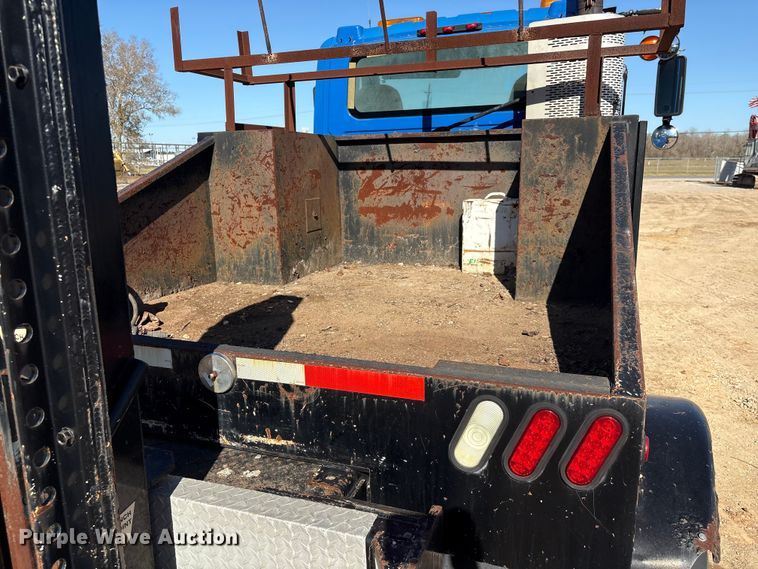 image for item EA7159 2009 International 8600 SBA semi truck