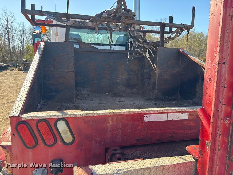 image for item EA7160 2006 International 8600 semi truck