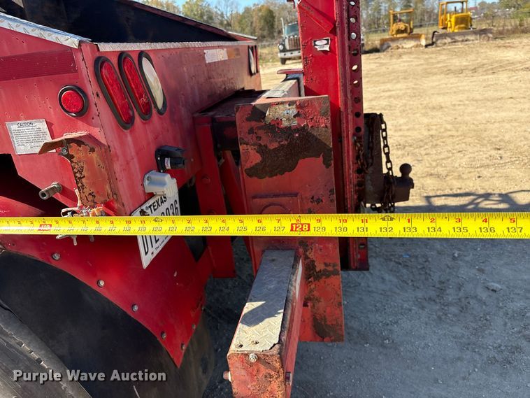 image for item EA7160 2006 International 8600 semi truck