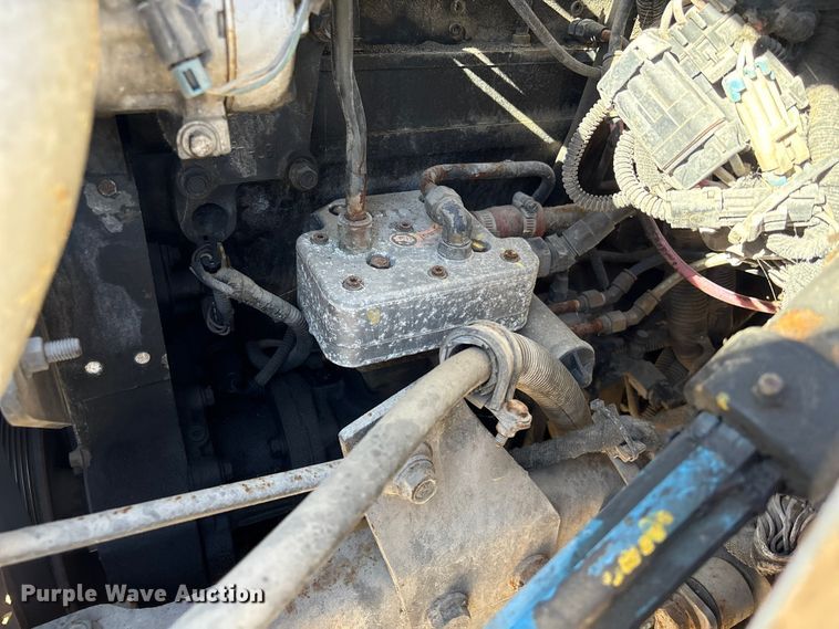 image for item EA7162 2007 International semi truck