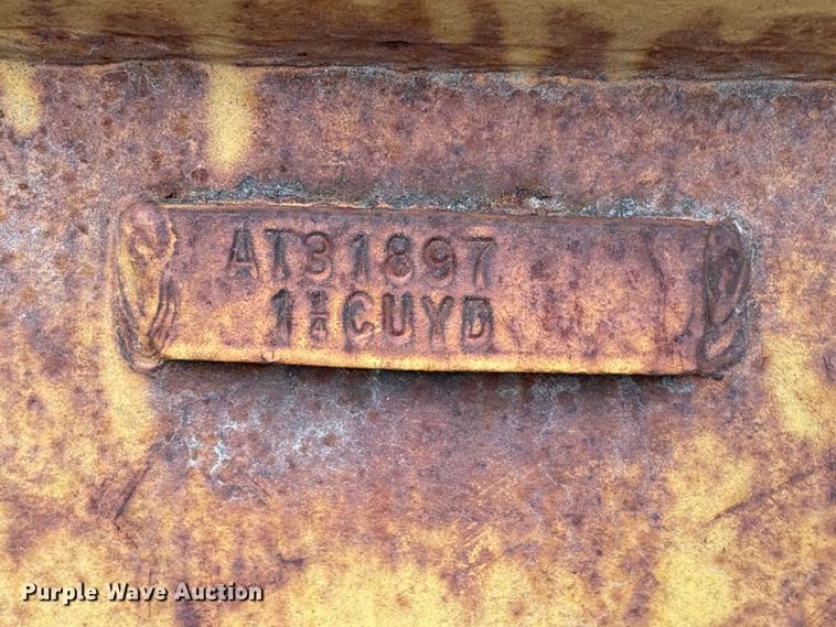 image for item EA7169 1984 John Deere 555A track loader