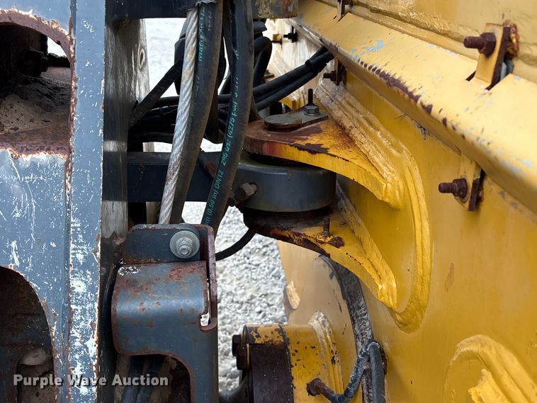 image for item EA7170 2018 John Deere 850K dozer