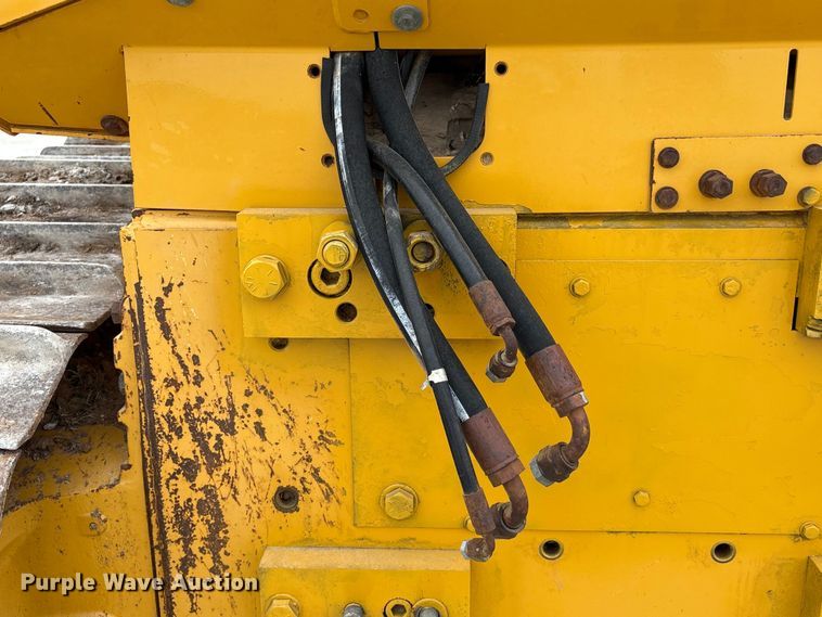 image for item EA7170 2018 John Deere 850K dozer
