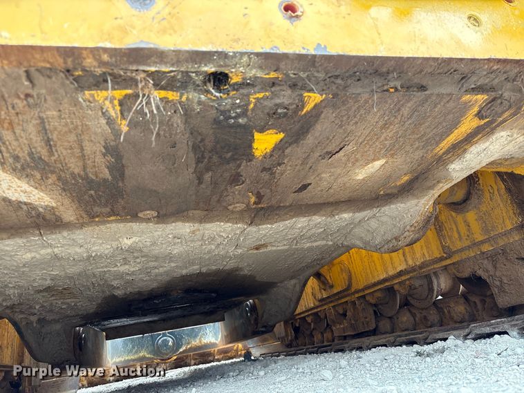 image for item EA7170 2018 John Deere 850K dozer