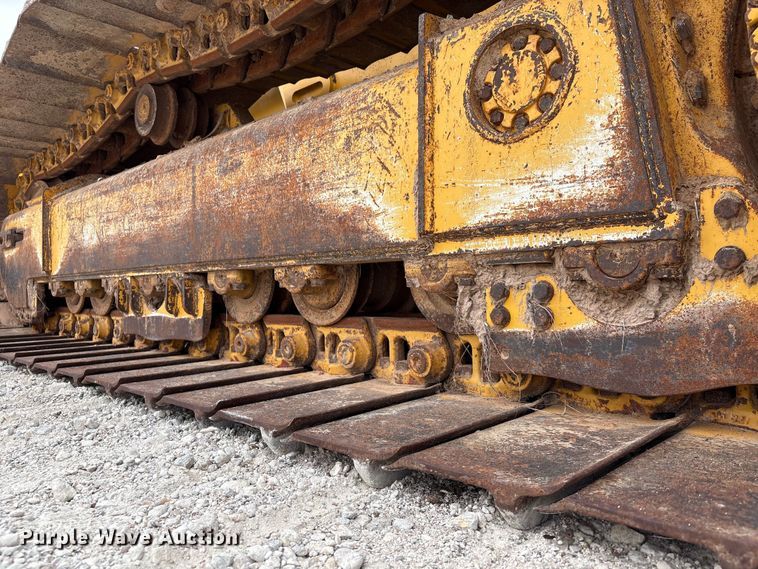 image for item EA7170 2018 John Deere 850K dozer