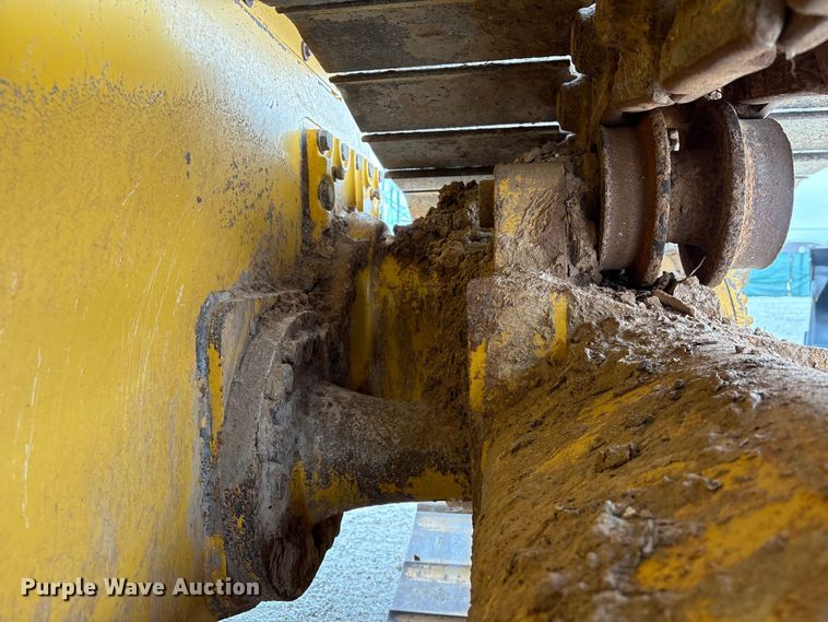 image for item EA7170 2018 John Deere 850K dozer